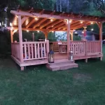 Dordogne Glamping&camping Campeggio Bouzic
