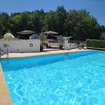Dordogne Glamping&camping Campeggio *