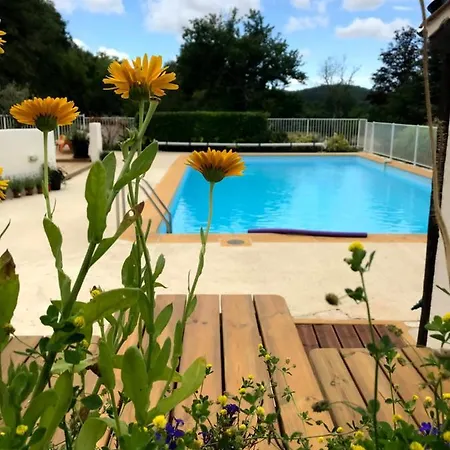 Dordogne Glamping & 캠프장 *