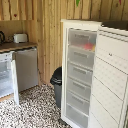 キャンプ場 Dordogne Glamping &