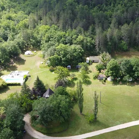 キャンプ場 Dordogne Glamping &