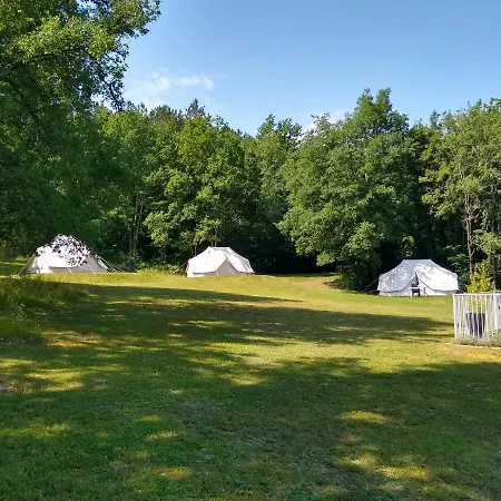 Dordogne Glamping & 캠프장 *