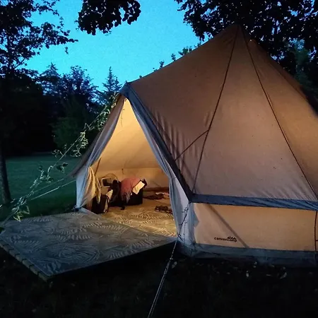 Dordogne Glamping&camping Campeggio Bouzic