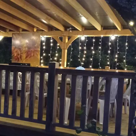 Dordogne Glamping & Bouzic