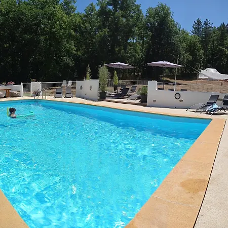 Kemp Dordogne Glamping & Bouzic