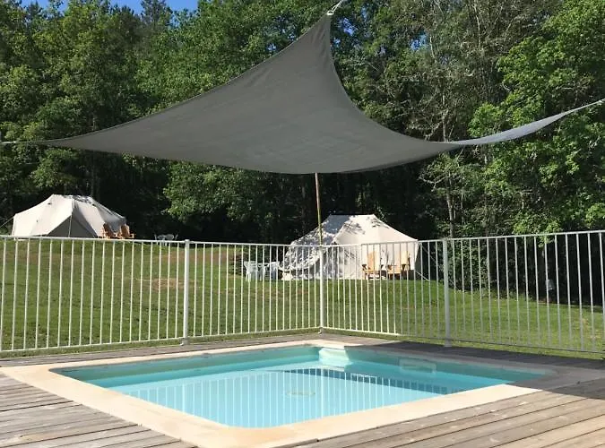 Dordogne Glamping &