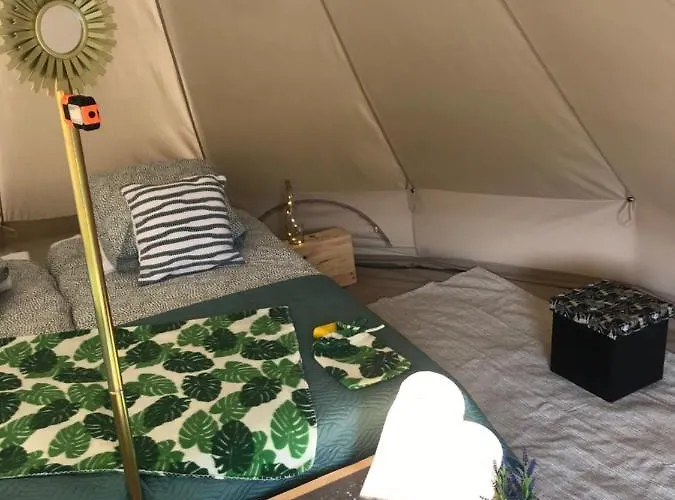 Dordogne Glamping & Bouzic