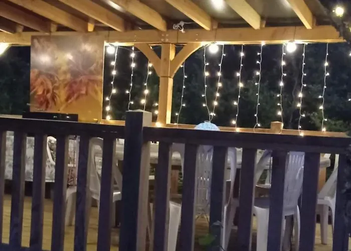 Dordogne Glamping & Bouzic